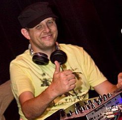 Robert Kamiński - DJ
